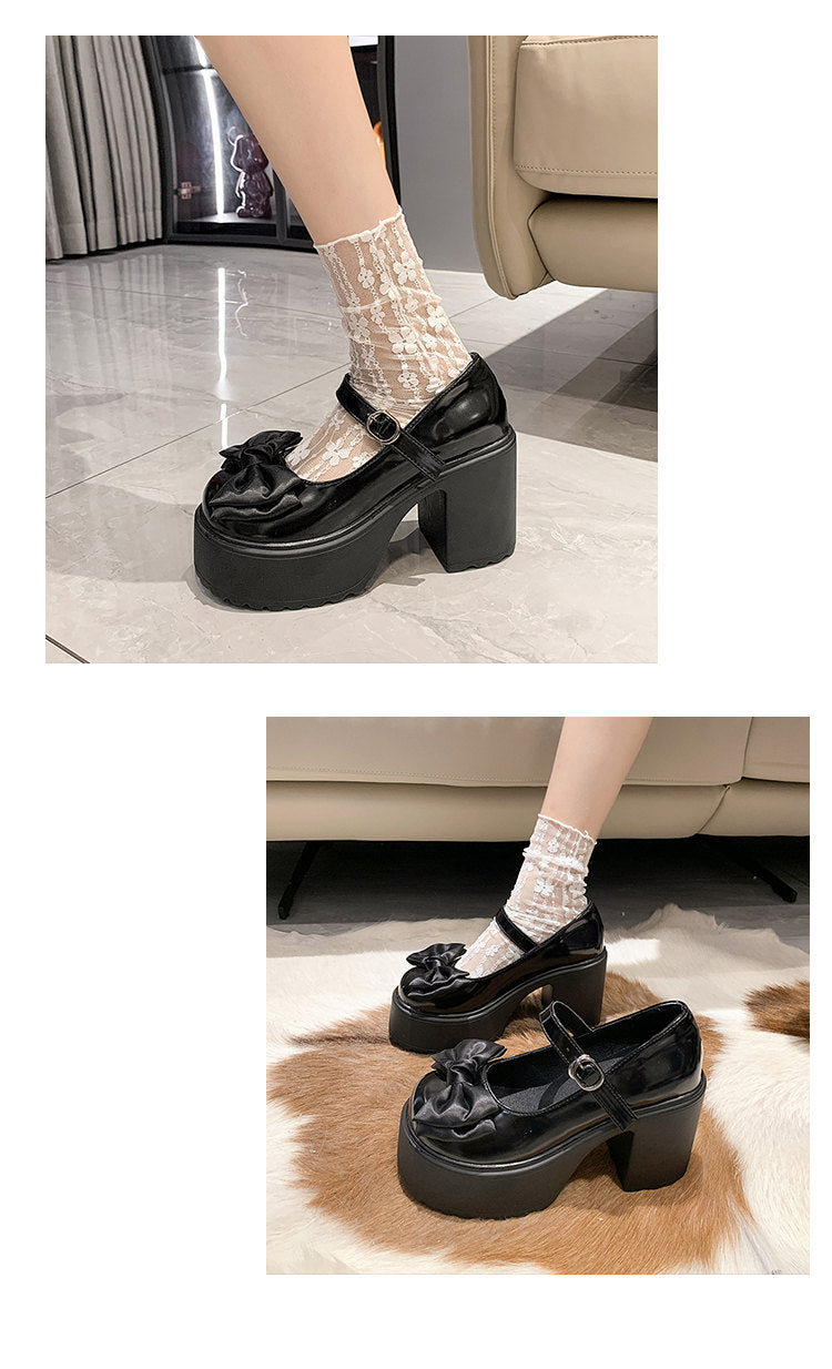 Fekete Masnis nyári cipő fekete és bézs színben