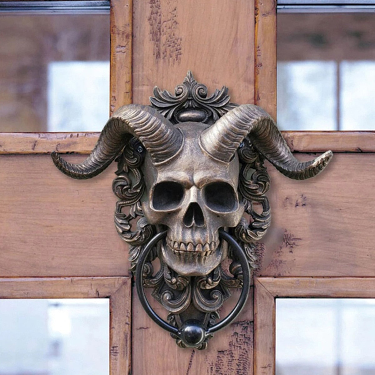 Gótikus otthoni ajtó dekoráció