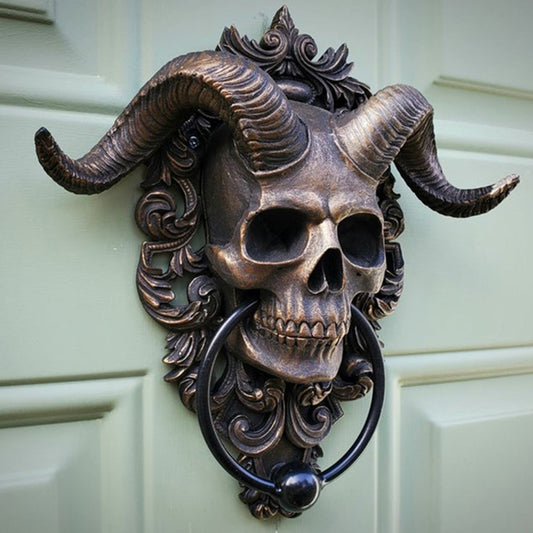 Gótikus otthoni ajtó dekoráció